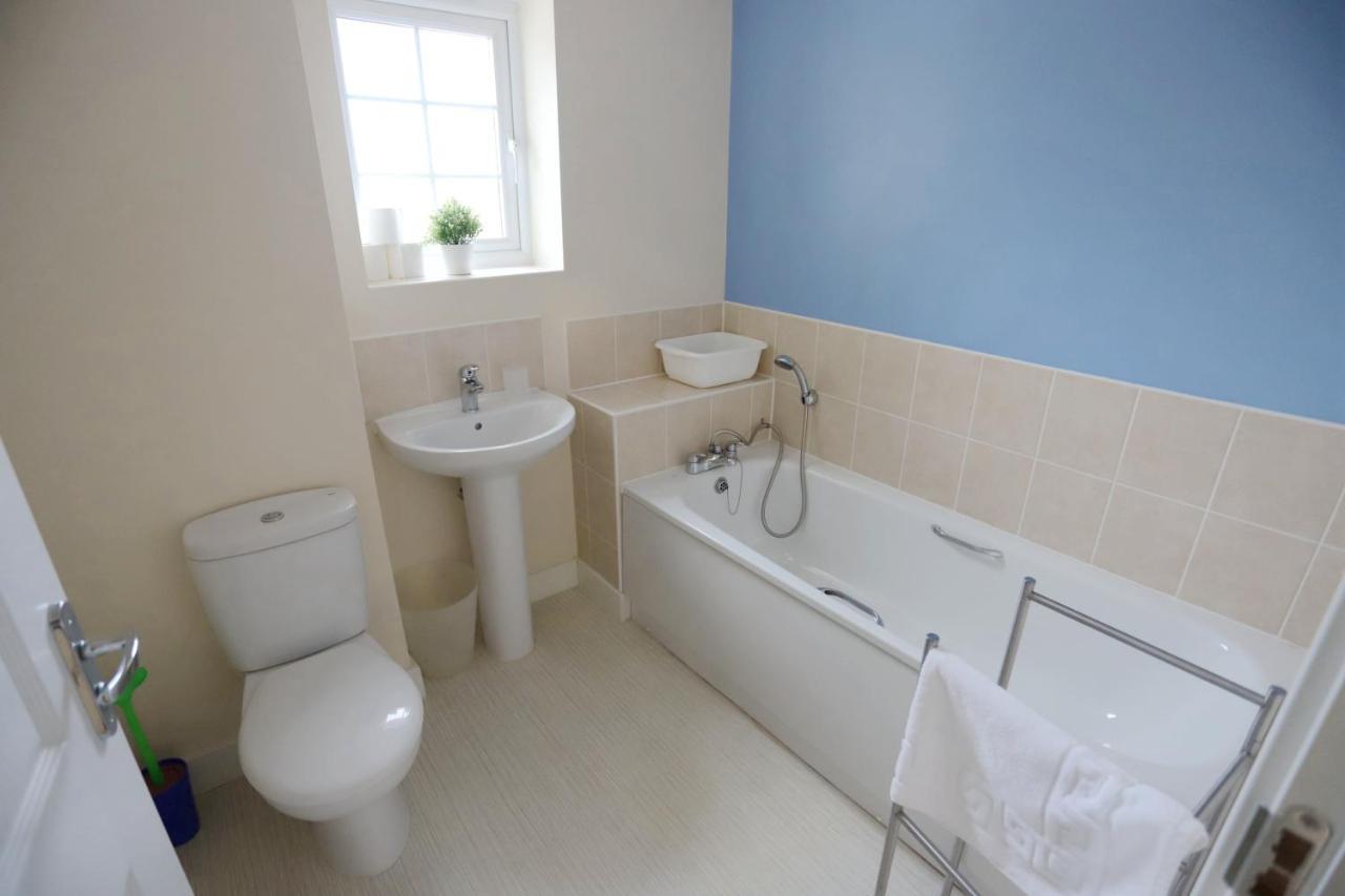 Apartamento Easytravel Luxury Nec/Airport 3 Beds House Birmingam Exterior foto
